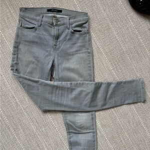 J Brand Women's Light Gray Skinny Jeans